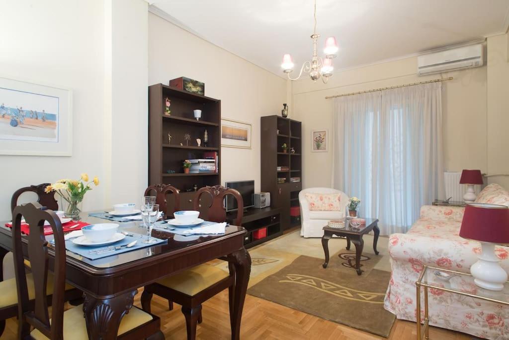 Top-Rated 1-Bedroom Apartment In The Heart Of Athen Eksteriør bilde