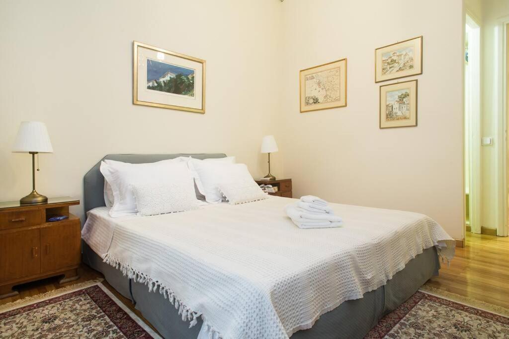 Top-Rated 1-Bedroom Apartment In The Heart Of Athen Eksteriør bilde
