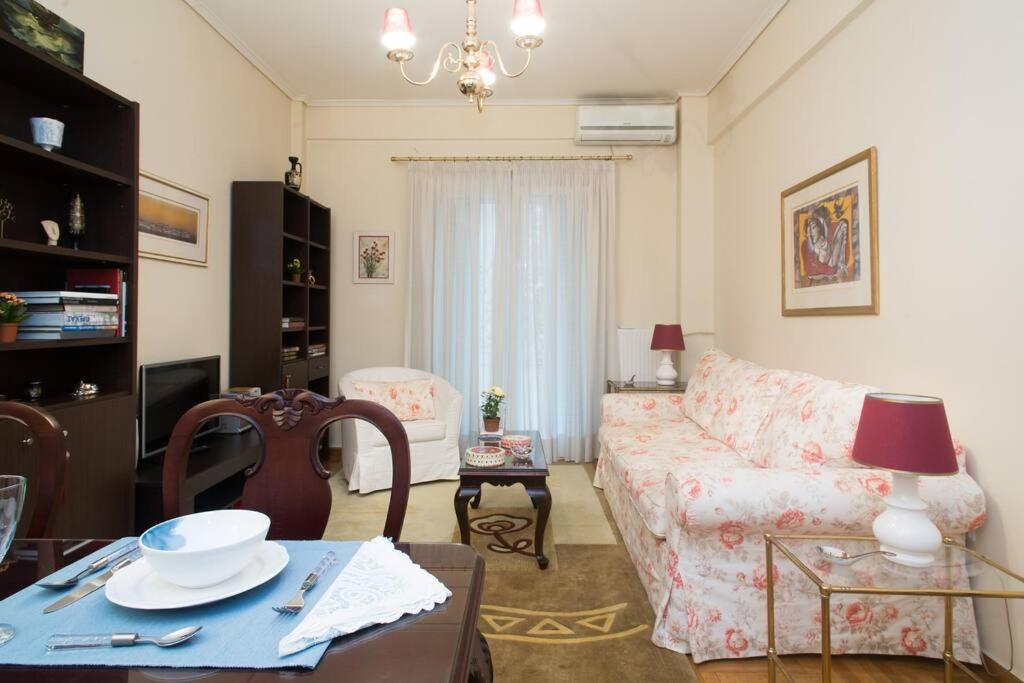 Top-Rated 1-Bedroom Apartment In The Heart Of Athen Eksteriør bilde
